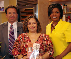 Mi-Ling with KSHB TV 41's "Kansas City Live" hosts in Kansas City